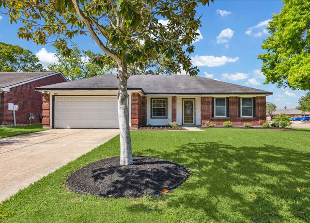 Property at 2826 Meadow Brook Ct, League City, TX 77573, 4 beds, 2 baths