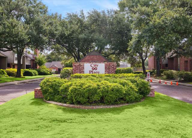 Property at 7447 Cambridge St #15, Houston, TX 77054, 2 beds, 2.5 baths