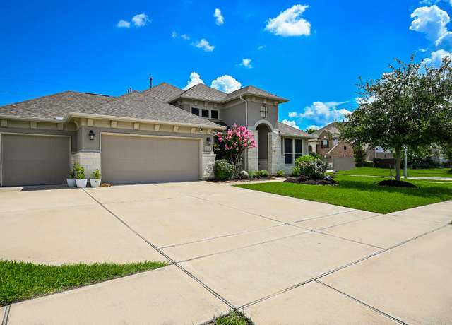Property at 20202 Sienna Bluff Dr, Cypress, TX 77433, 4 beds, 3.5 baths