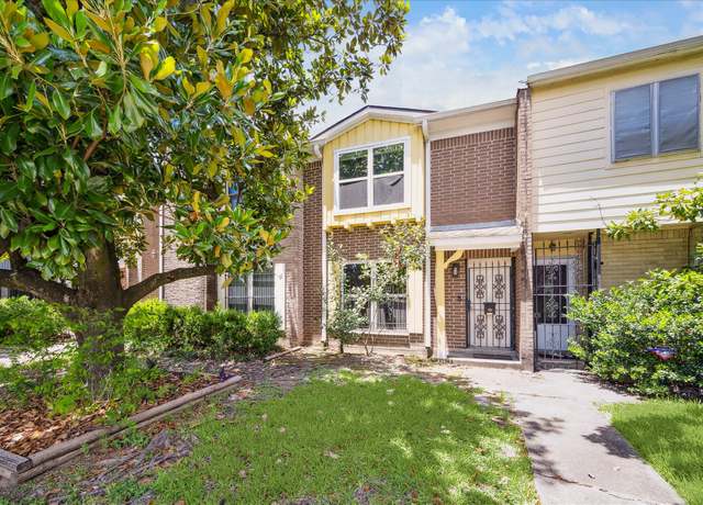 Property at 8232 Fondren Rd #8232, Houston, TX 77074, 2 beds, 2.5 baths
