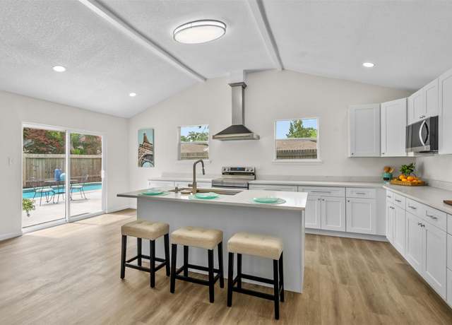Property at 19218 Cypress Harbor Dr, Katy, TX 77449, 3 beds, 2 baths