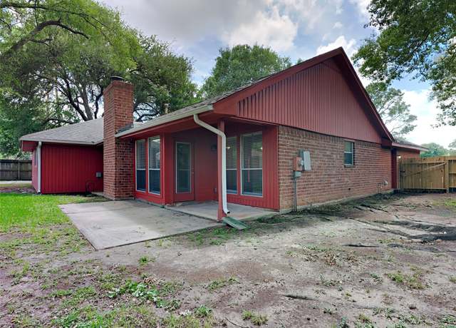 Property at 1402 Cherry Springs Ct, Missouri City, TX 77459, 3 beds, 2 baths