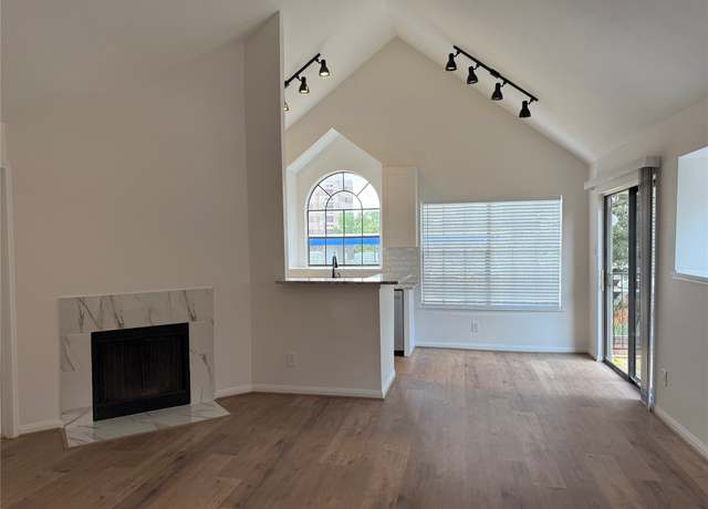 Property at 2300 Old Spanish Trl #2103, Houston, TX 77054, 2 beds, 1 bath