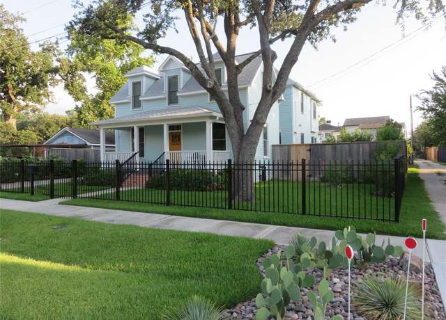 Property at 523 W 15th St, Houston, TX 77008, 3 beds, 2.5 baths