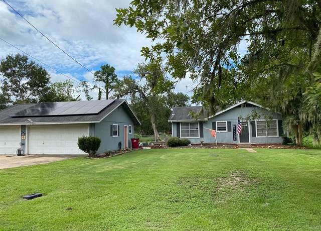 Property at 3032 County Road 510j St, Brazoria, TX 77422, 3 beds, 2 baths