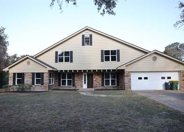 Property at 15 Sammy Snead Dr, Normangee, TX 77871, 5 beds, 4 baths