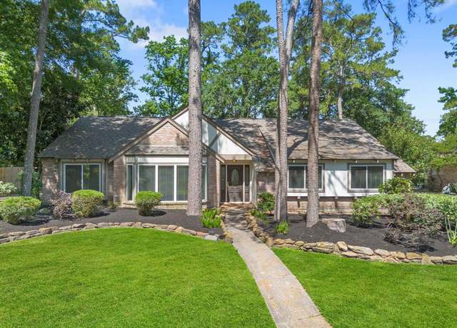 Property at 1363 Trailwood Village Dr, Houston, TX 77339, 4 beds, 2.5 baths