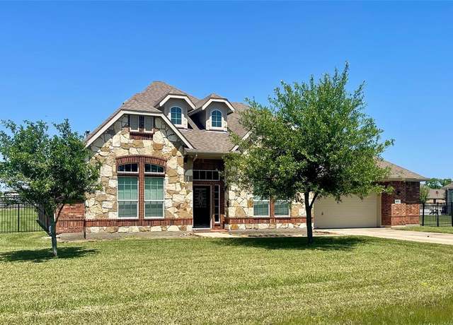 Property at 4511 Sunrise Rd, Baytown, TX 77523, 4 beds, 3 baths