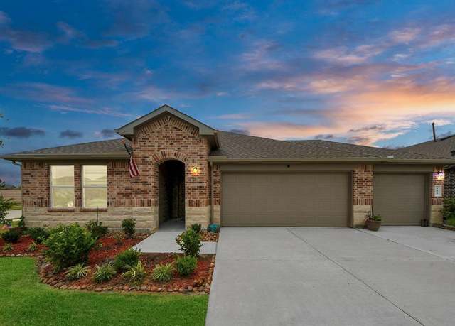 Property at 403 Blanco Ln, Dayton, TX 77535, 4 beds, 3 baths
