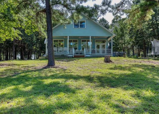 Property at 7204 Stokes Rd, Bellville, TX 77418, 2 beds, 1 bath