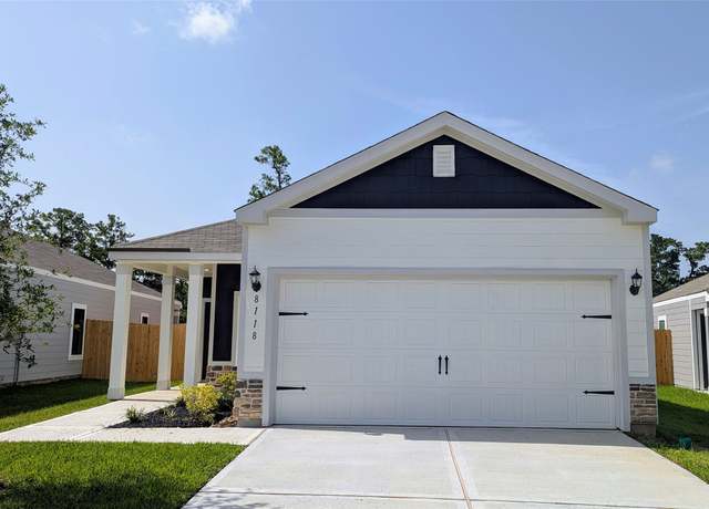 Property at 8118 Sunberry Shadow Dr, Houston, TX 77016, 4 beds, 2 baths