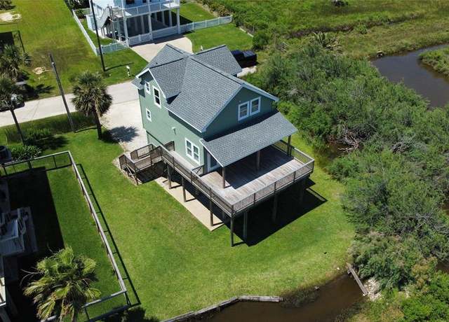 Property at 11201 Reagor Way, Galveston, TX 77554, 3 beds, 2 baths