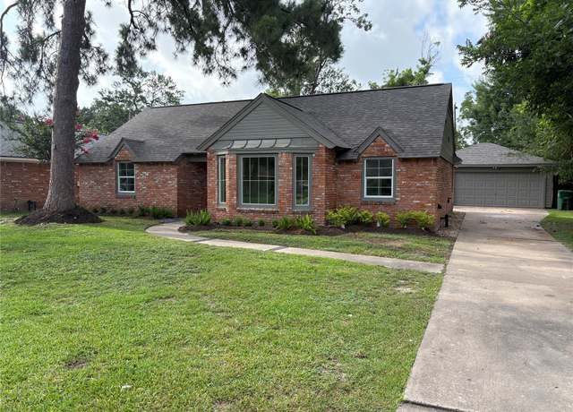 Property at 10519 Mayfield Rd, Houston, TX 77043, 3 beds, 2 baths