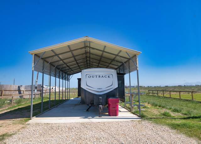 Property at 1204 Bluewater St, Sargent, TX 77414