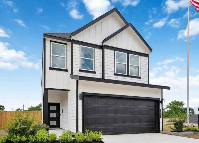 Property at 7807 Inwood Hills Ln, Houston, TX 77088, 3 beds, 2.5 baths
