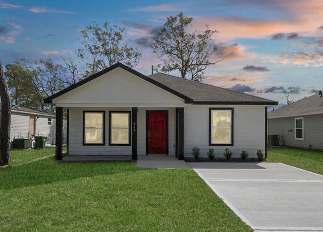 Property at 803 Jefferson Ave, Cleveland, TX 77327, 3 beds, 2 baths