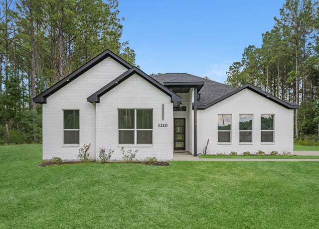 Property at 1210 Road 6604, Dayton, TX 77535, 3 beds, 2.5 baths