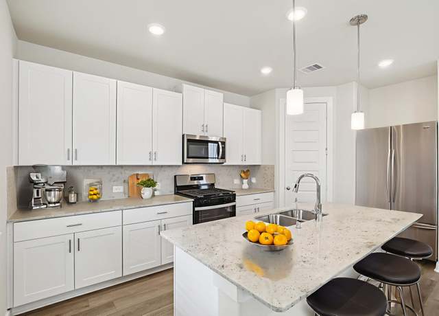 Property at 4121 Glowing Hearth Dr, Houston, TX 77080, 3 beds, 2.5 baths