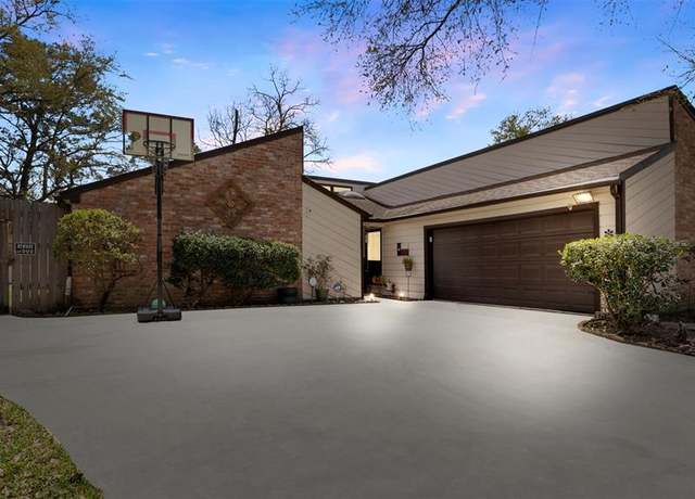 Property at 17802 Hawk Haven Ln, Spring, TX 77379, 3 beds, 2 baths
