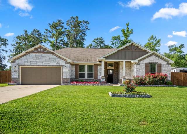 Property at 16070 Deer Pines Dr, Conroe, TX 77303, 4 beds, 2 baths