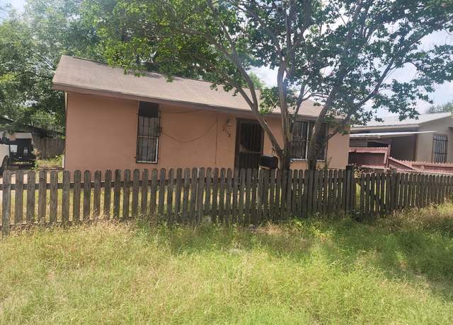 Property at 2172 W Laurel, San Antonio, TX 78201, 2 beds, 1 bath