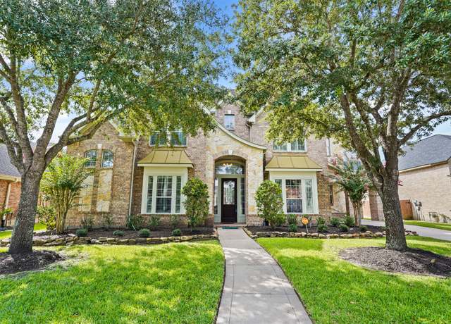 Property at 4535 Broken Rock Ln, Sugar Land, TX 77479, 4 beds, 3.5 baths