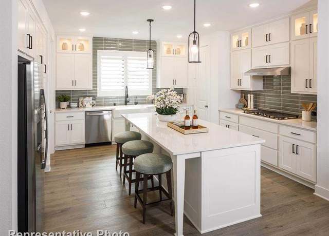 Property at 26116 North Skylight Brook Cir, Magnolia, TX 77316, 4 beds, 3 baths