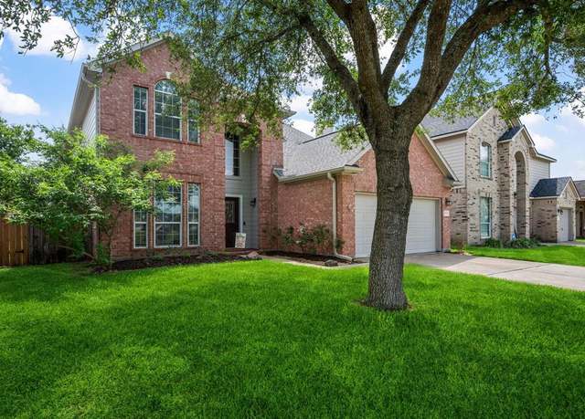 Property at 8522 E Highlands Xing, Highlands, TX 77562, 4 beds, 2.5 baths