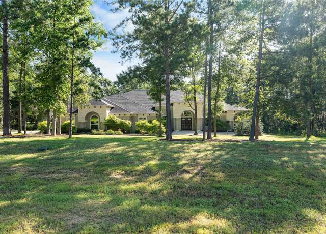 Property at 195 Bighorn Rd, Huntsville, TX 77340, 4 beds, 3 baths