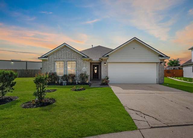 Property at 20118 Lakespire Dr, Katy, TX 77449, 4 beds, 2 baths