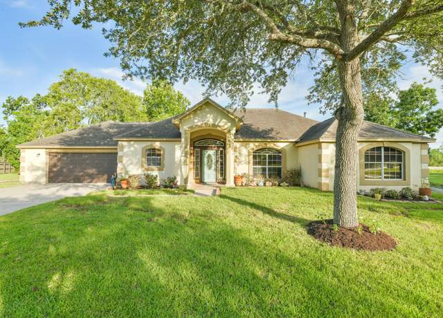 Property at 645 Westwood Cir, La Marque, TX 77568, 4 beds, 2 baths