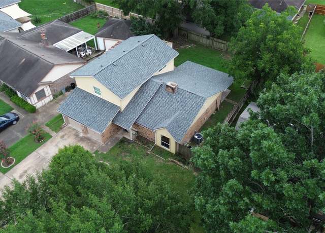 Property at 315 N Forest Blvd, Houston, TX 77090, 4 beds, 2.5 baths