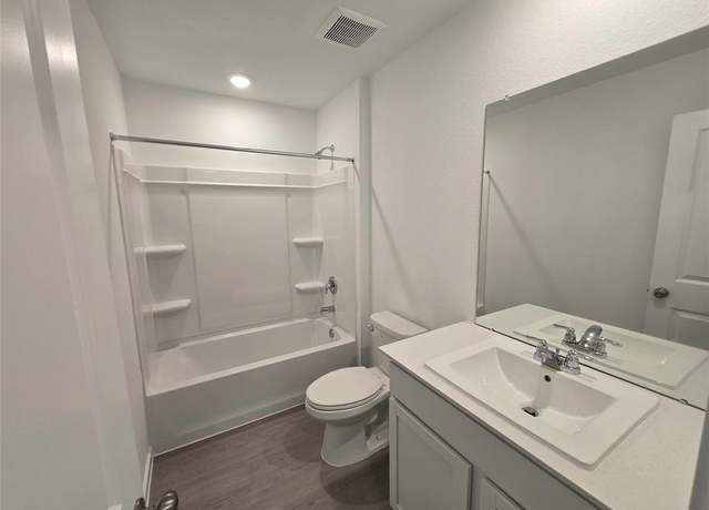 Property at 14607 South Ascot Bend Cir, Conroe, TX 77306, 3 beds, 2 baths
