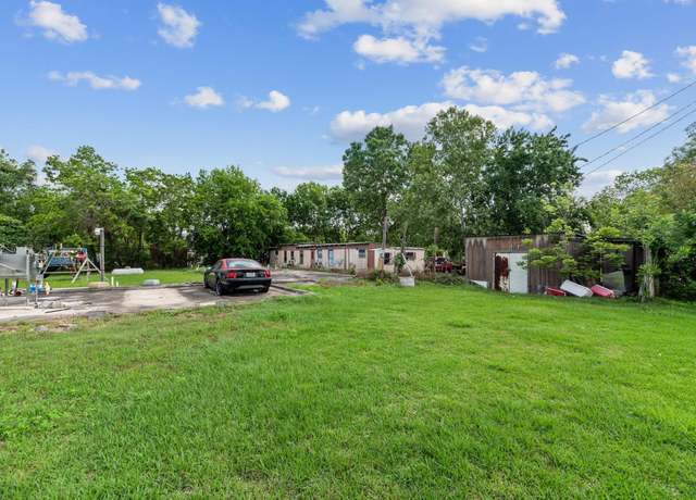 Property at 15406 Sam Rd, Sugar Land, TX 77498, 3 beds, 2 baths