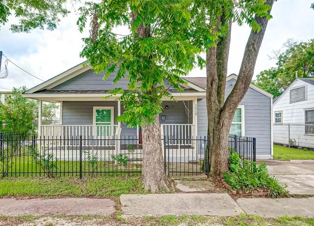 Property at 1510 Walton St, Houston, TX 77009, 2 beds, 2 baths