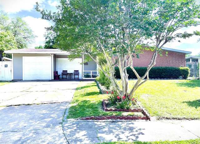 Property at 6609 Scribner Rd, Houston, TX 77074, 4 beds, 1.5 baths