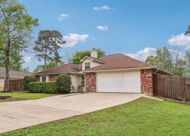 Property at 7022 Ramblewood Dr, Magnolia, TX 77354, 3 beds, 2 baths
