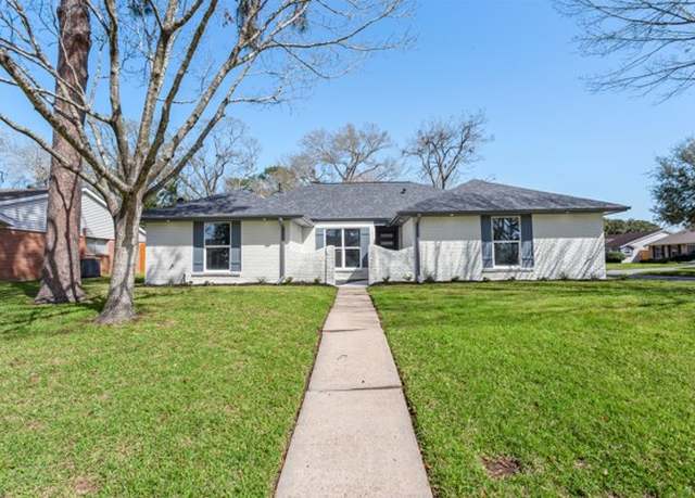 Property at 10719 Carlota Ct, Houston, TX 77096, 3 beds, 2 baths