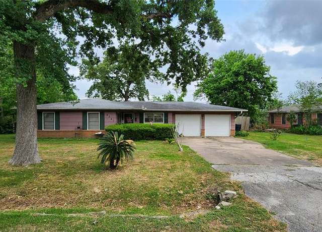 Property at 9341 Rosstown Way, Houston, TX 77080, 3 beds, 1.5 baths