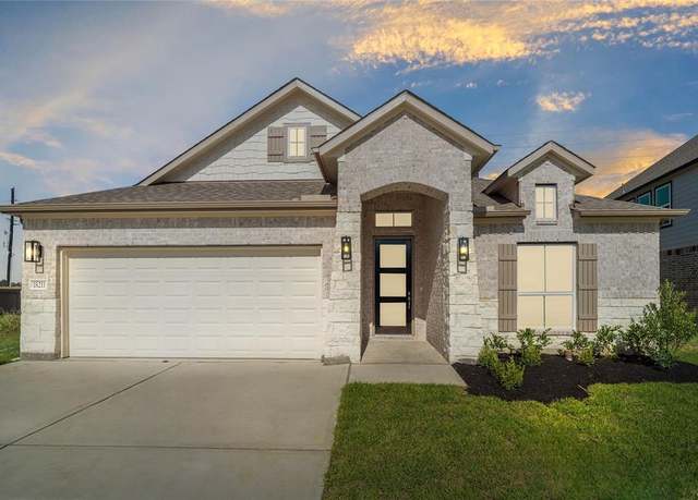Property at 18211 Windy Knoll Way, Houston, TX 77084, 3 beds, 2.5 baths