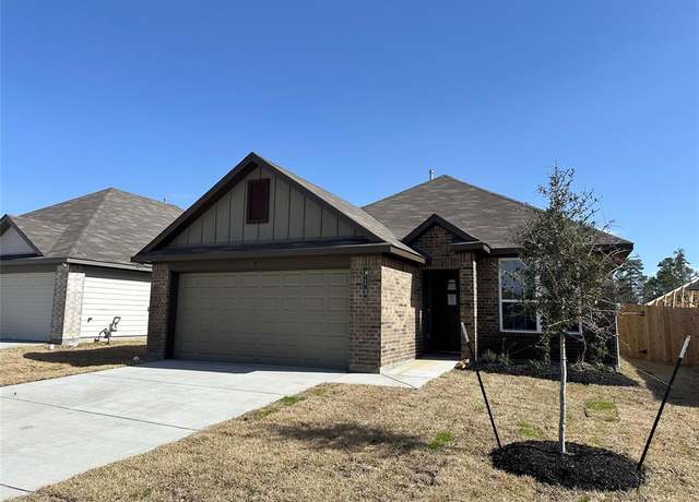 Property at 113 Laurel Oak Dr, Huntsville, TX 77320, 3 beds, 2 baths