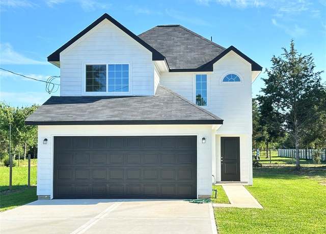 Property at 512 Oleander St, Prairie View, TX 77484, 3 beds, 2.5 baths