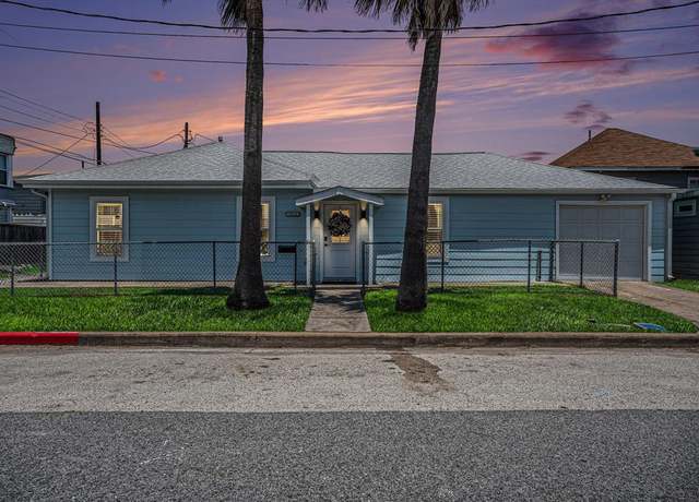Property at 1014 11th St, Galveston, TX 77550, 4 beds, 3 baths