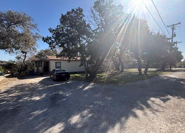 Property at 867 Deer Path, Canyon Lake, TX 78133, 3 beds, 2 baths
