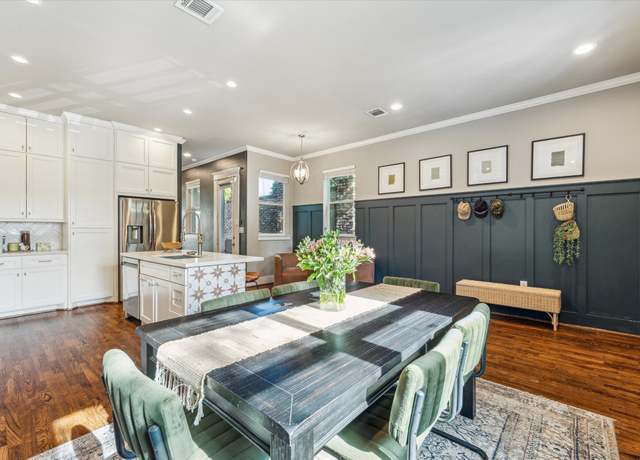 Property at 1004 Enid St Unit B, Houston, TX 77009, 4 beds, 4 baths