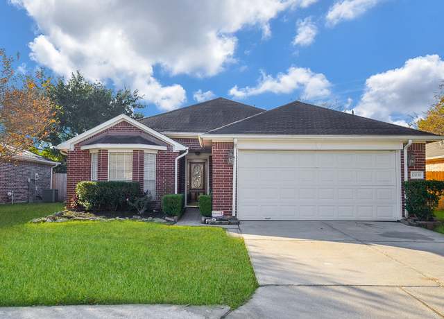 Property at 17039 Clan Macgregor Dr, Houston, TX 77084, 3 beds, 2 baths