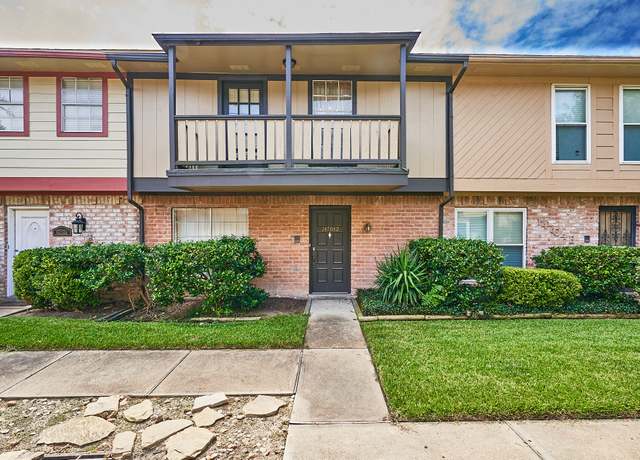 Property at 14704 Perthshire Rd Unit D, Houston, TX 77079, 3 beds, 2.5 baths