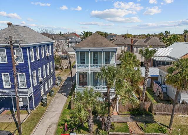Property at 1014 20th St, Galveston, TX 77550, 3 beds, 3 baths