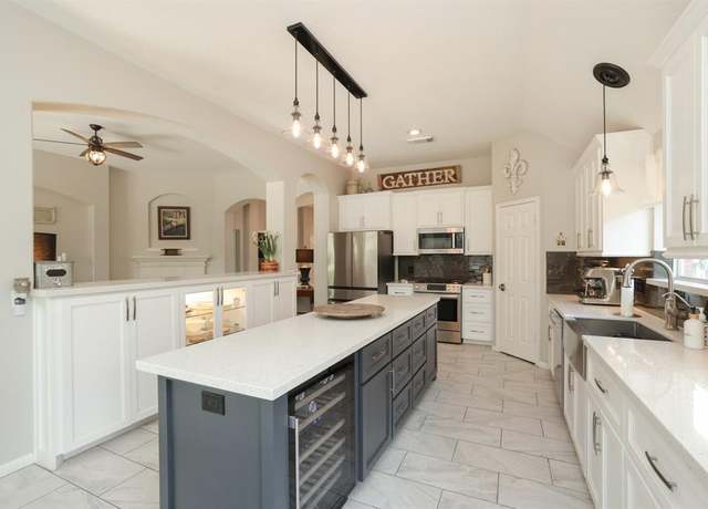 Property at 9231 Fernwillow Dr, Spring, TX 77379, 3 beds, 2 baths