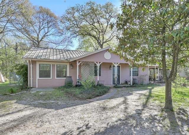 Property at 15010 Coaltown Rd, Willis, TX 77378, 2 beds, 1 bath